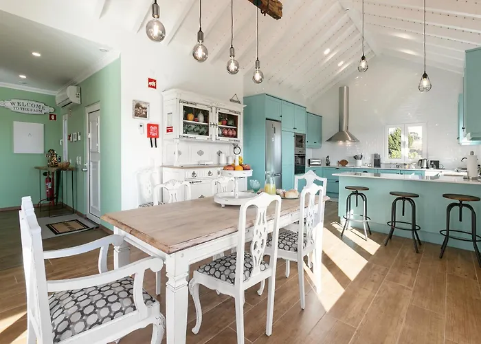 Casal Velho Villa Salir de Matos